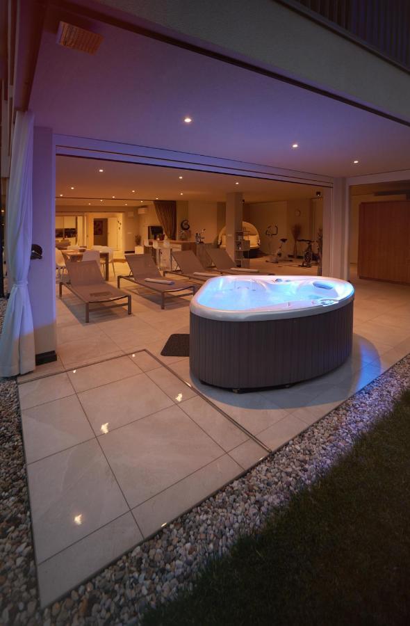 Penthouse & Garden - Luxury Apartment Postal / Burgstall Luaran gambar